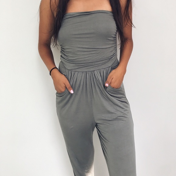 🆕 Genesis - Sage Green Tube Top Jumpsuit - Picture 2 of 6